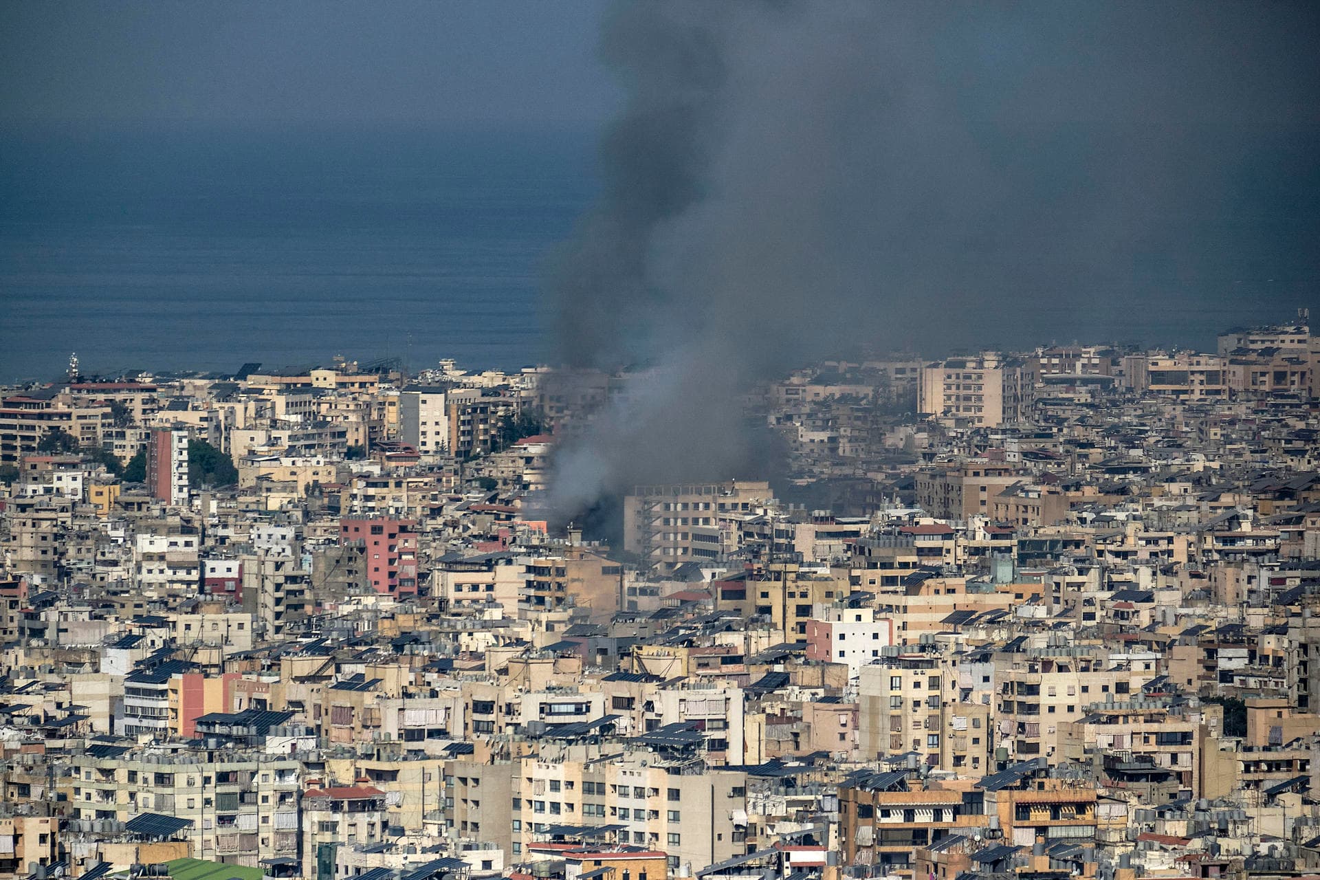 Tres instalaciones de Amazon en el golfo Pérsico, fuera de servicio por ataques con drones